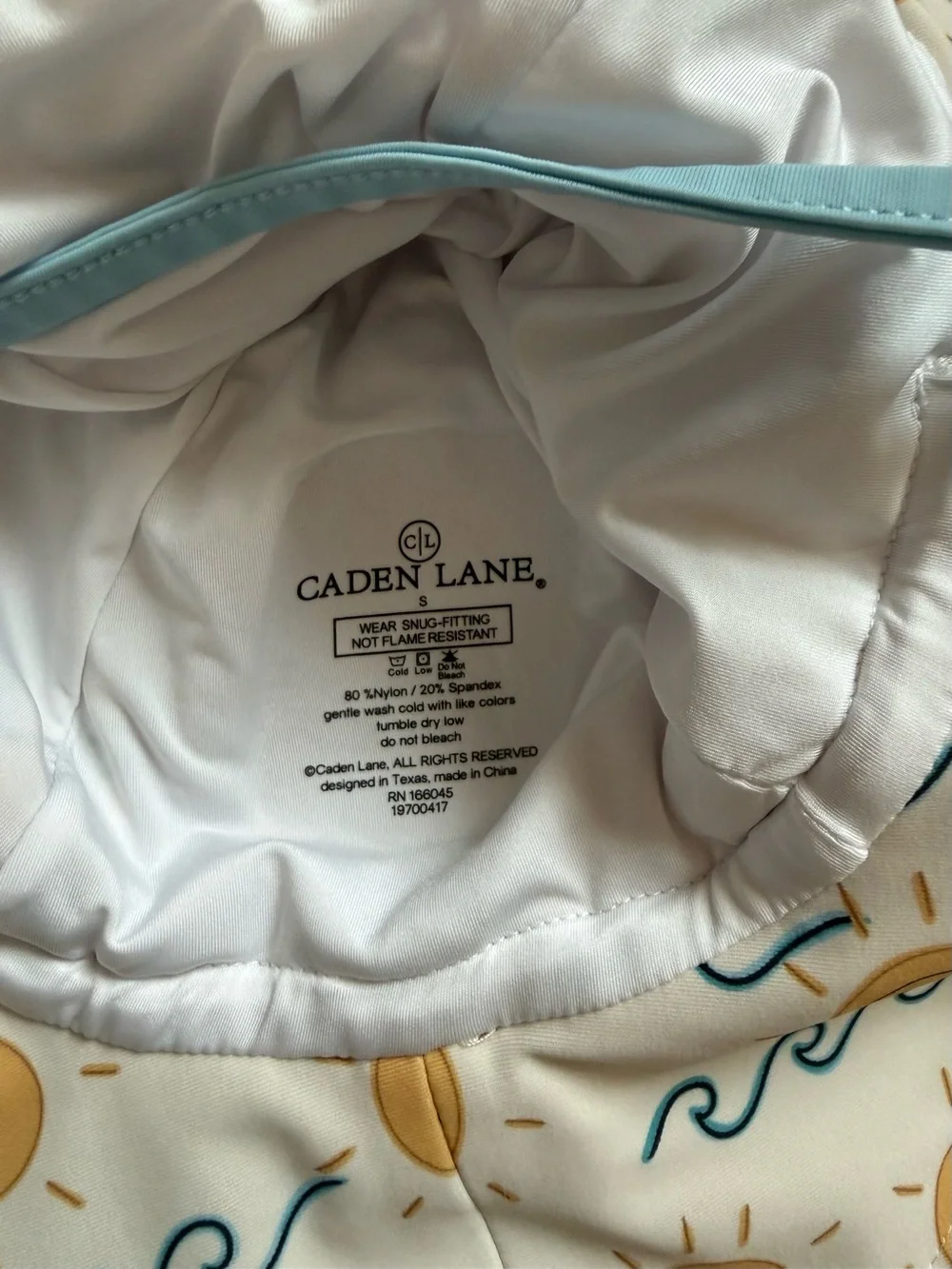Caden Lane Suns Out Rashguard Ruffle Swimsuit And Hat 0-3 Months